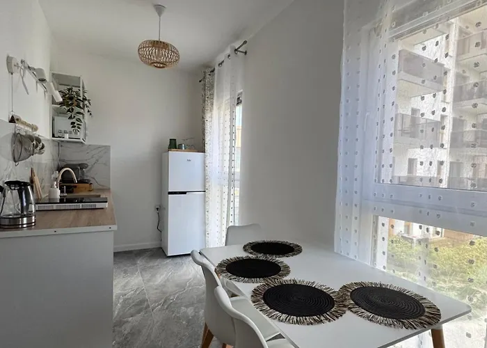 Apartman Szmaragdowy I Perlowy- Dworska 27a *