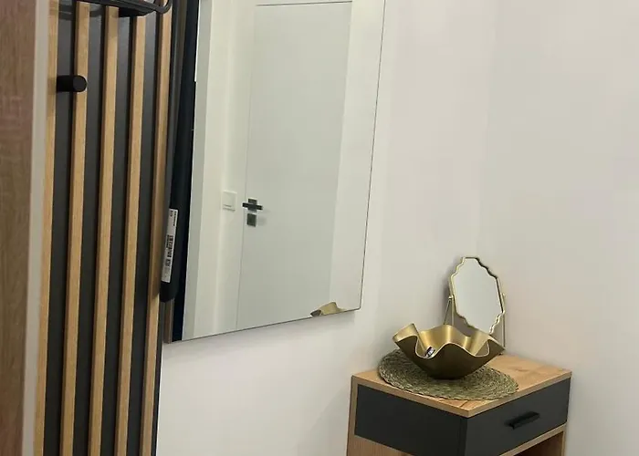 Szmaragdowy I Perlowy- Dworska 27a شقة