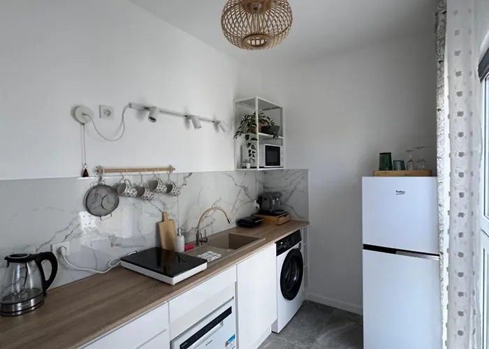 Szmaragdowy I Perlowy- Dworska 27a